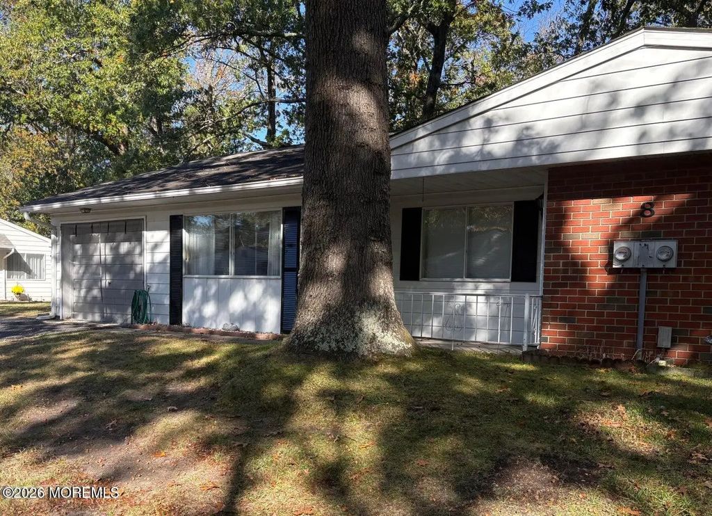 8 Nevada Drive B, Whiting