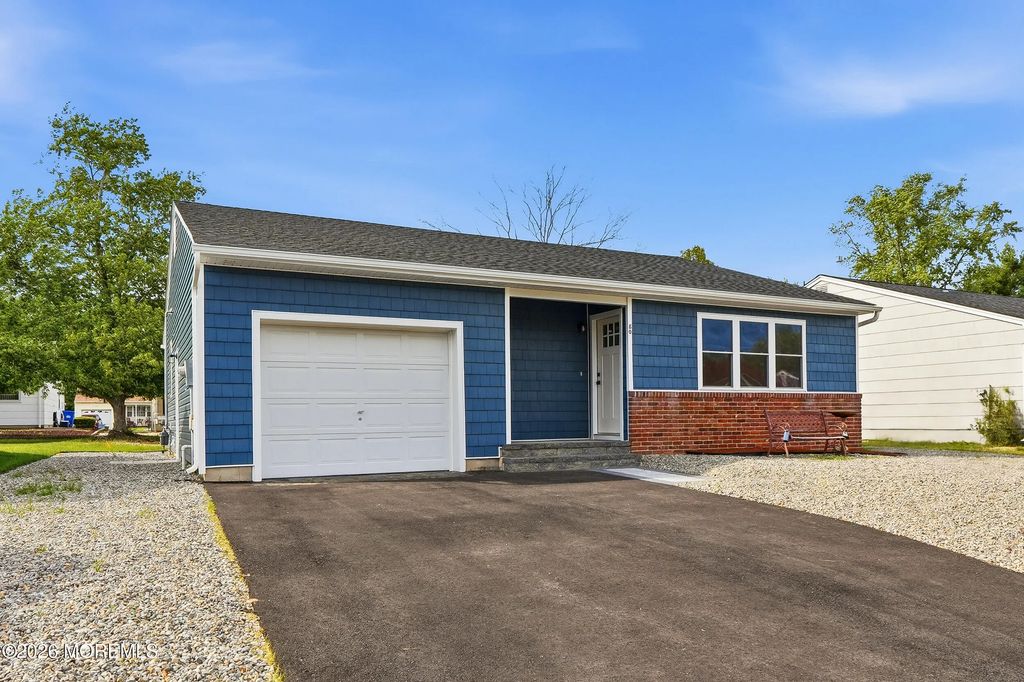 80 Westbrook Drive, Toms River