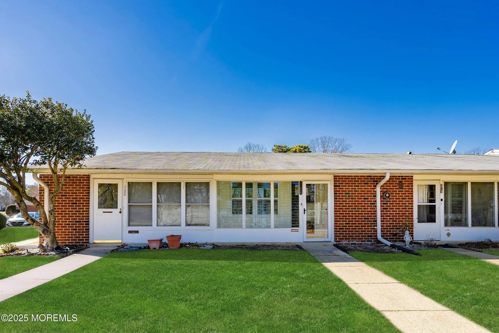 1145b Argyll Circle B, Lakewood
