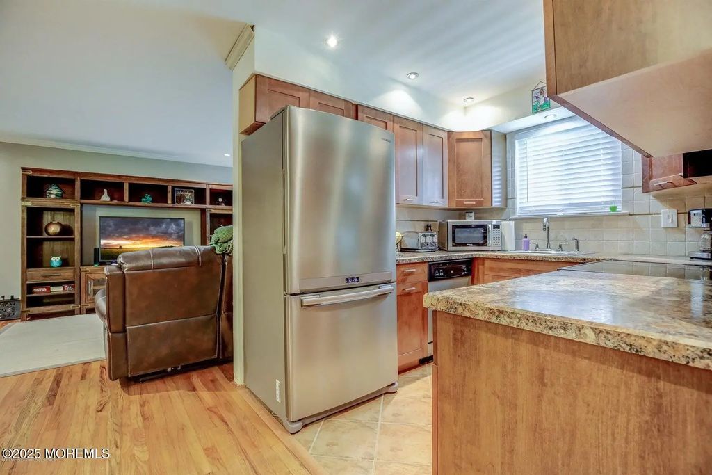 3 Wharfside Drive, Monmouth Beach
