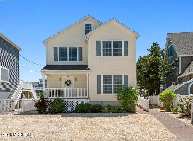 425 8th Avenue, Ortley Beach