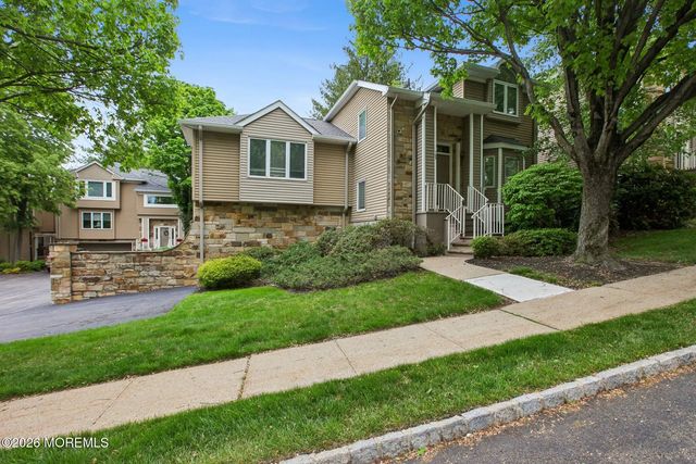 163 Clarken Drive 105, West Orange