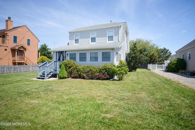 310 Ceylon Avenue, Seaside Heights