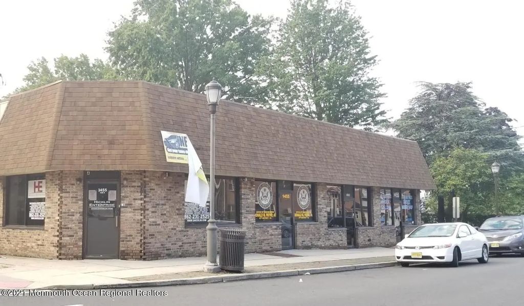 1455 Liberty Avenue, Hillside