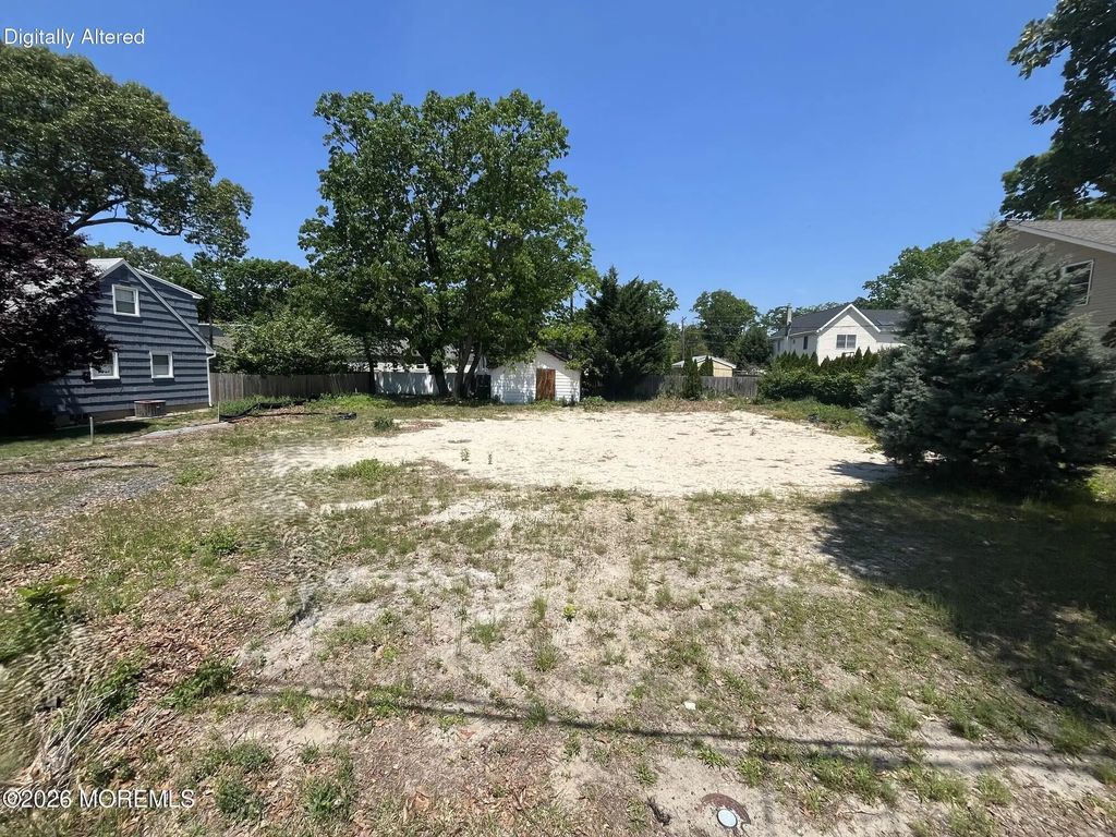 405 Moore Road, Neptune Township