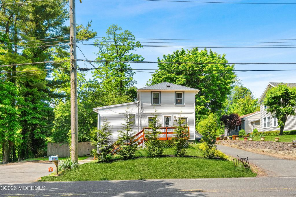 68 Waterworks Road, Freehold
