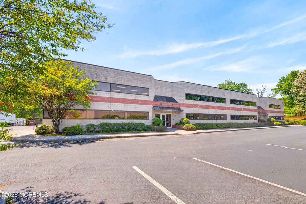 2 Meridian Road 2a, Eatontown