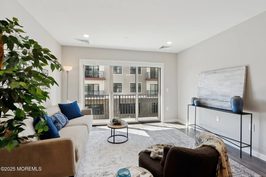 258 Morris Avenue 409 A, Long Branch