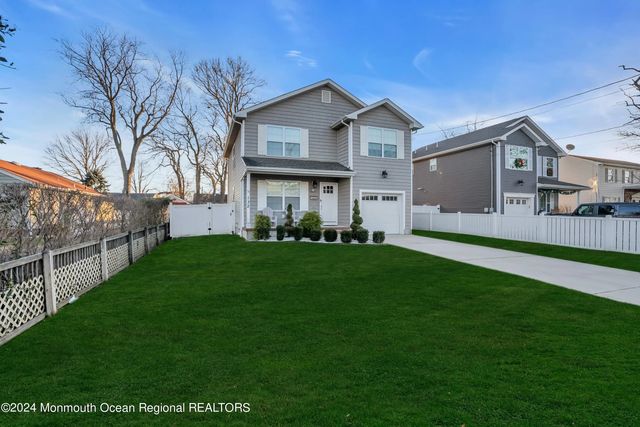 132 Chelton Avenue, Long Branch