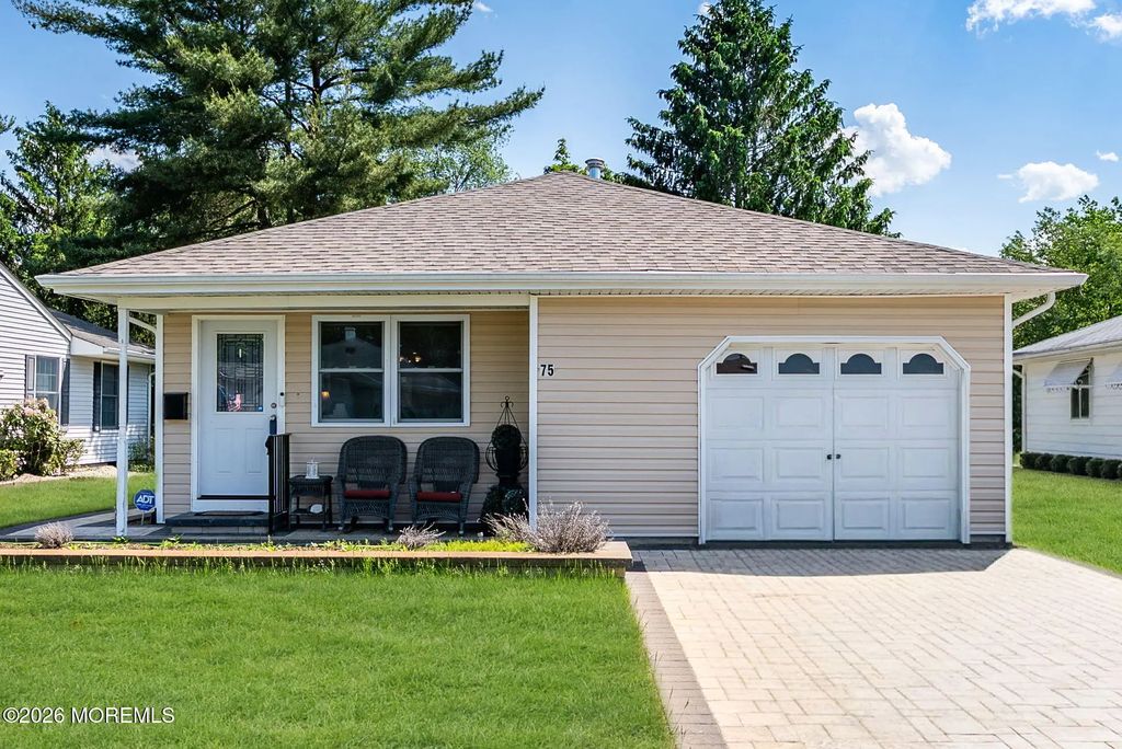 75 Barbados Drive S, Toms River