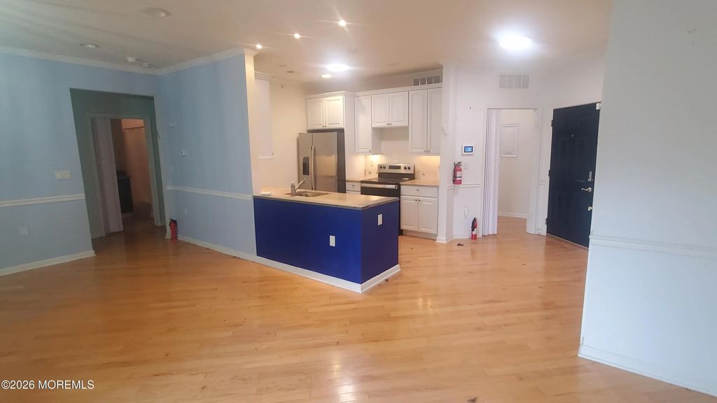 338 Sophee Lane 338, Lakewood