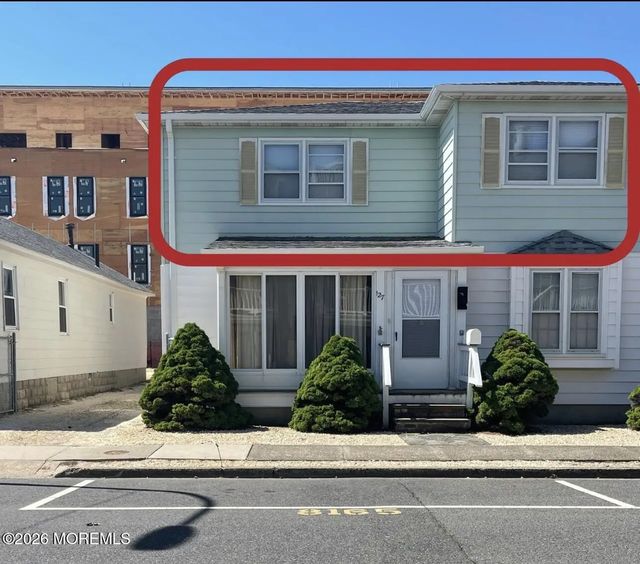 127 Hancock Avenue Upstairs, Seaside Heights