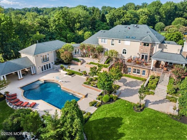 2 Cindy Court, Holmdel