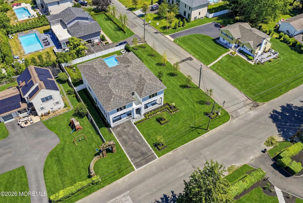 890 Red Oaks Drive, Long Branch