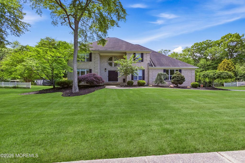 1636 Craig Road, Toms River