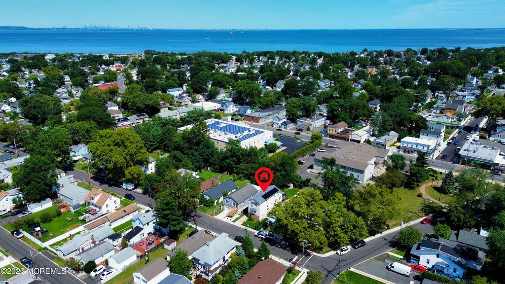 8 Lincoln Court, Keansburg