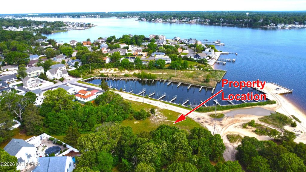 Bayview Place, Bayville