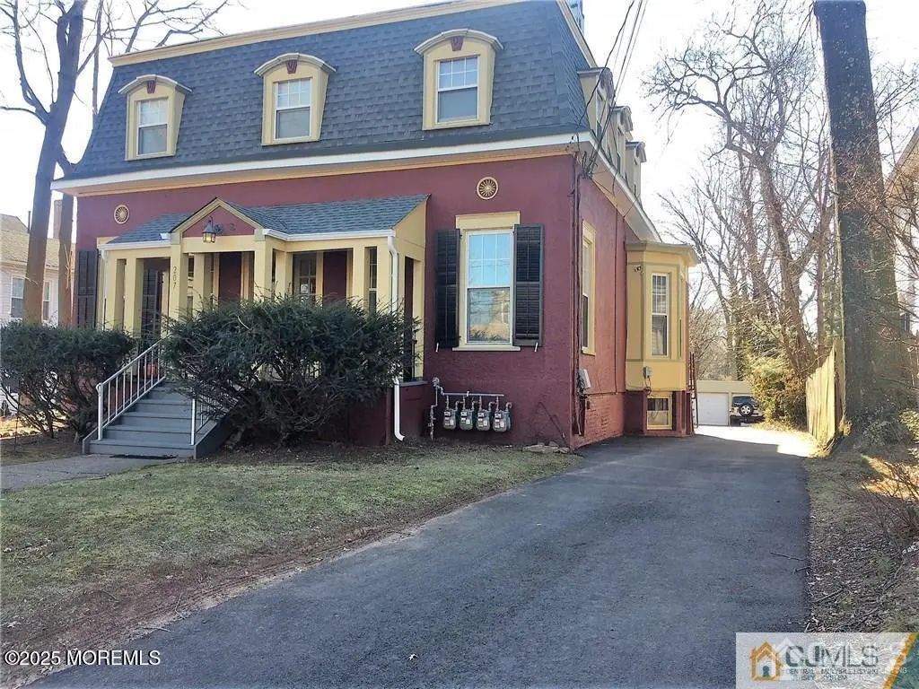 207 Woodbridge Avenue Unit A, Metuchen