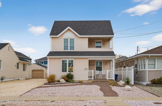 19 Haddonfield Avenue, Lavallette