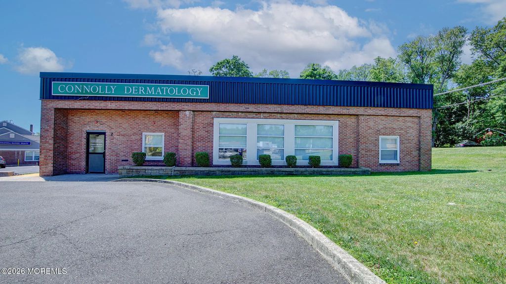 2 Kings Highway, Middletown