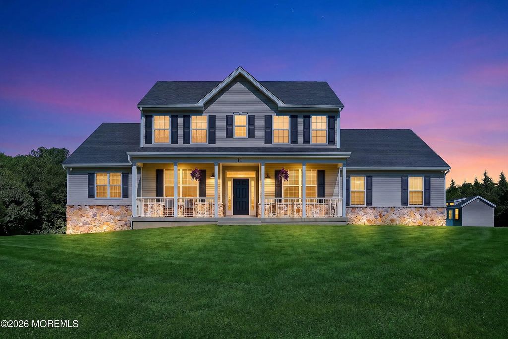 11 Rolling Meadows Court, Cream Ridge