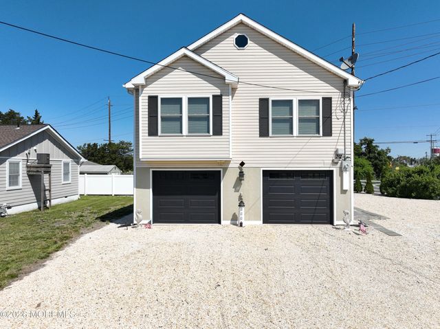 133 Marlin Road, Tuckerton
