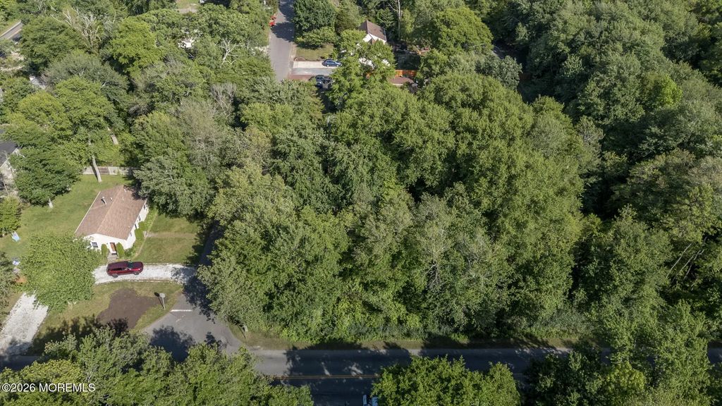 50 Bonita Road, Waretown