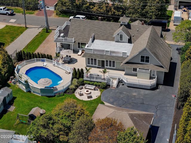 69 Seaview Avenue, Monmouth Beach