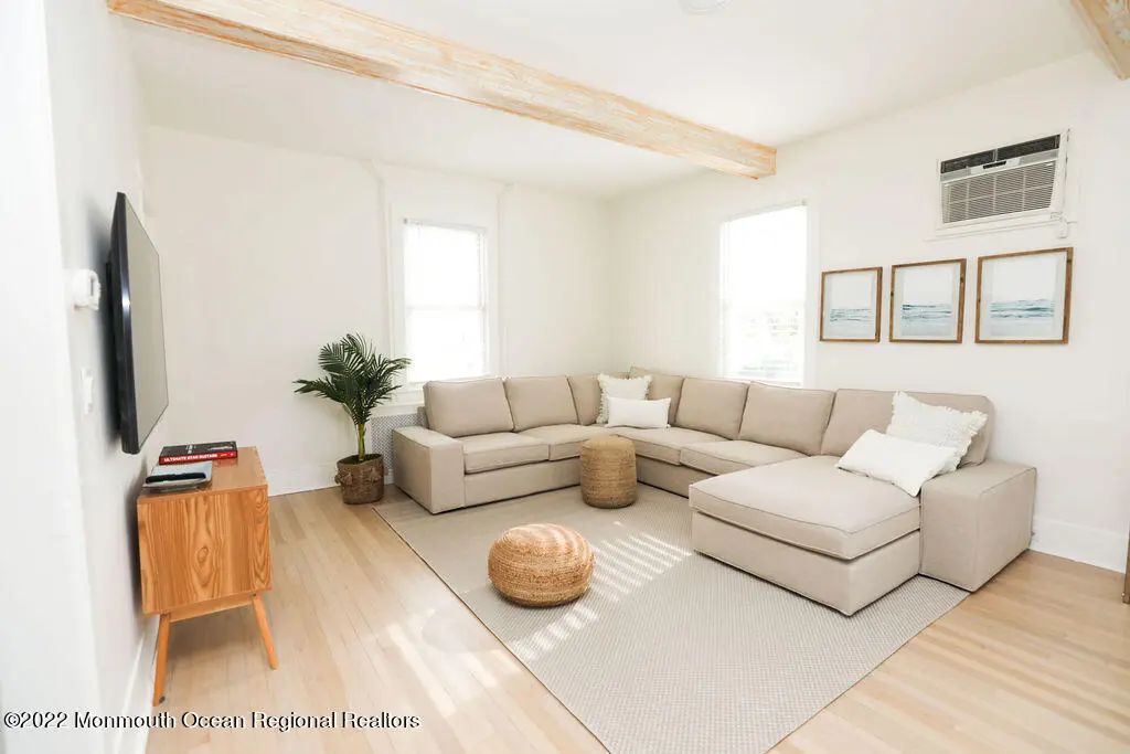 487 West Street, Long Branch