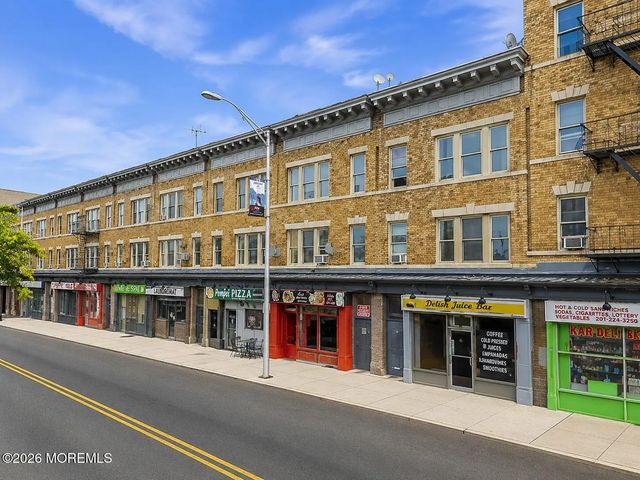 718 W Side Avenue, Jersey City