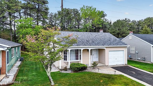 152 Pulaski Boulevard, Toms River