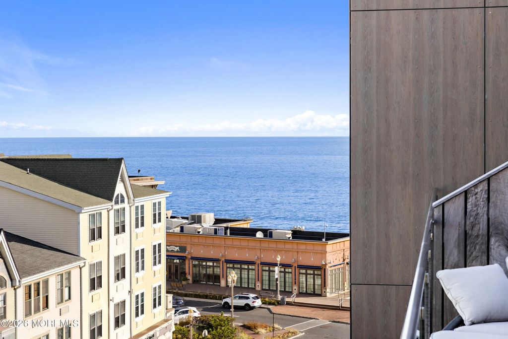 20 Melrose Terrace 601, Long Branch