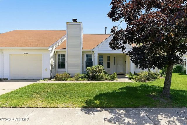 1188b Thornbury Lane, Manchester