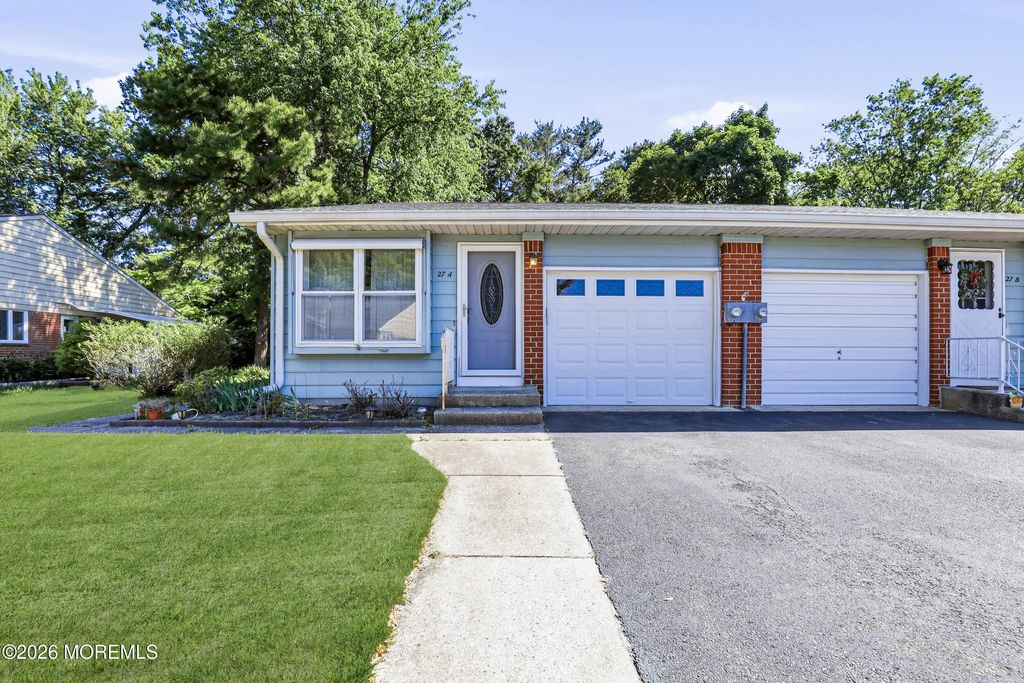 27 A Homestead Drive, Manchester