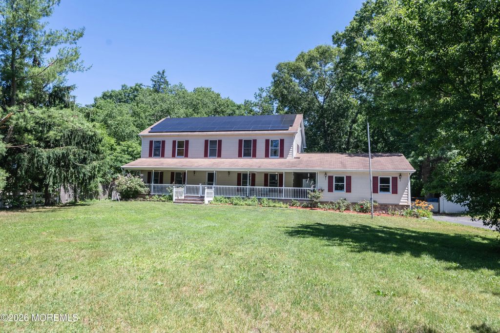 445 Pfister Road, Jackson