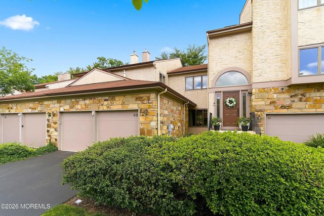 49 Woodmont Drive, Lawrenceville