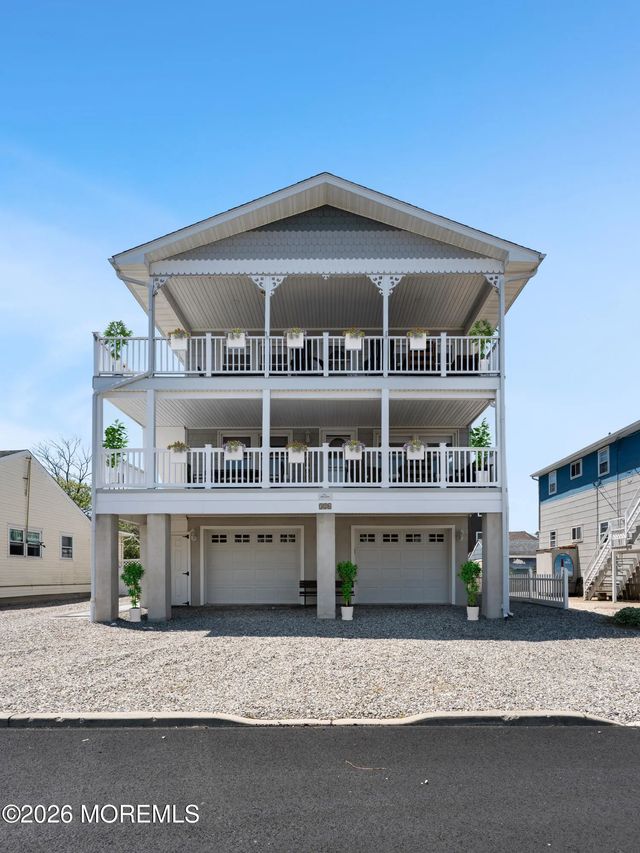 326 S 2nd Street, Surf City
