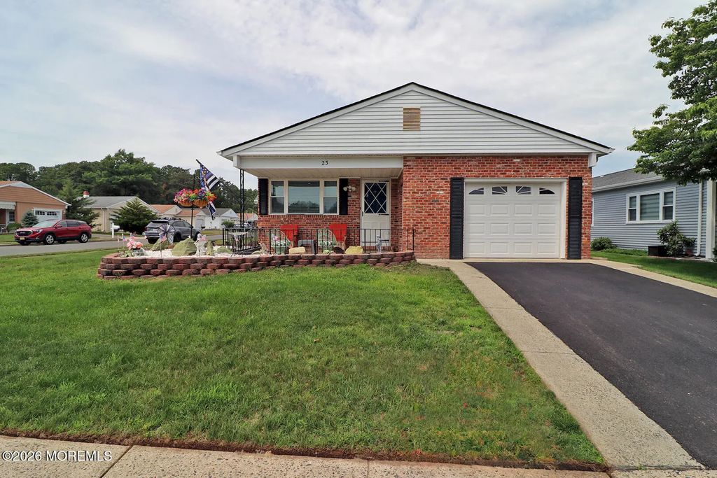 23 Virgin Islands Drive 23, Toms River