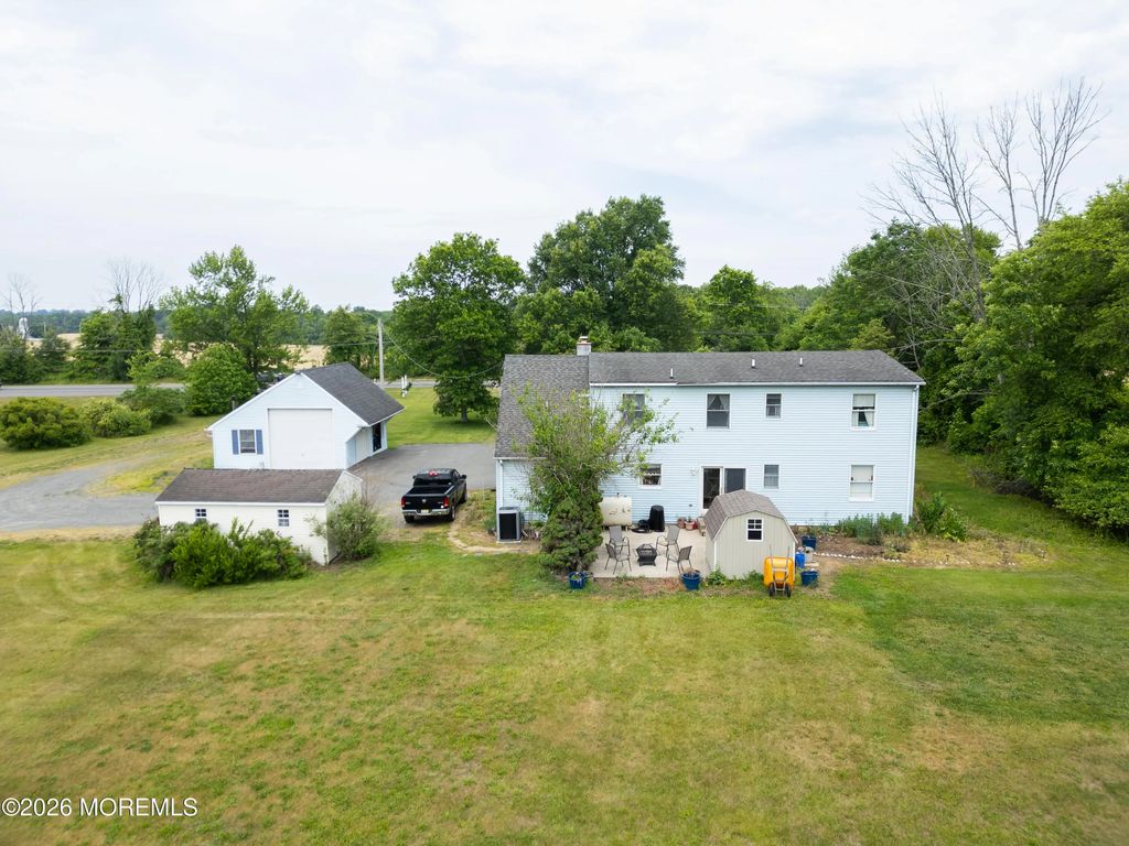 911 Monmouth Road, Cream Ridge