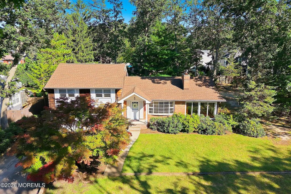 706 Hillside Avenue, Pine Beach