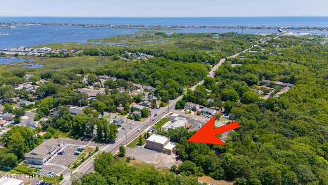 253 Mantoloking Road D, Brick