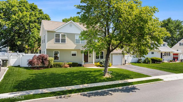43 Nevada Drive, Hazlet