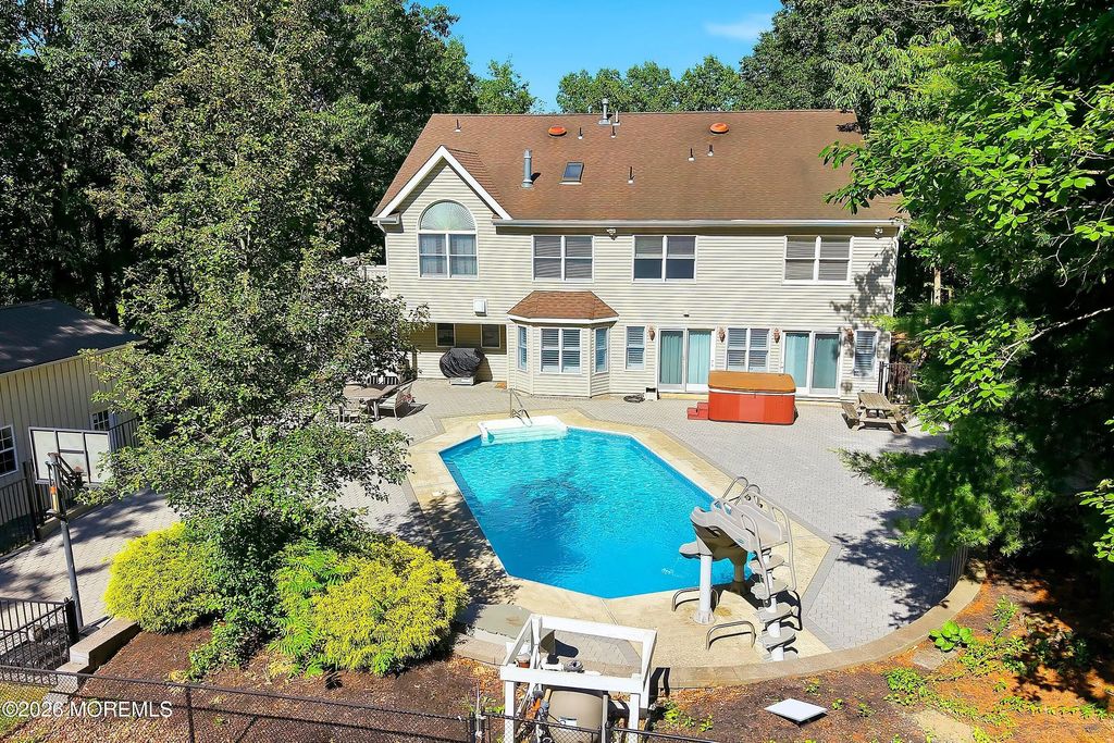 222 Chandler Road, Jackson