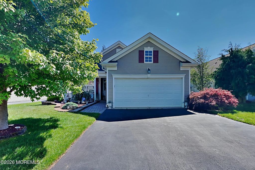 76 Stamford Drive, Jackson
