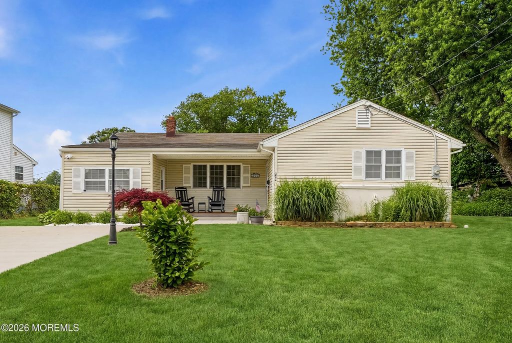 81 Berry Place, Long Branch