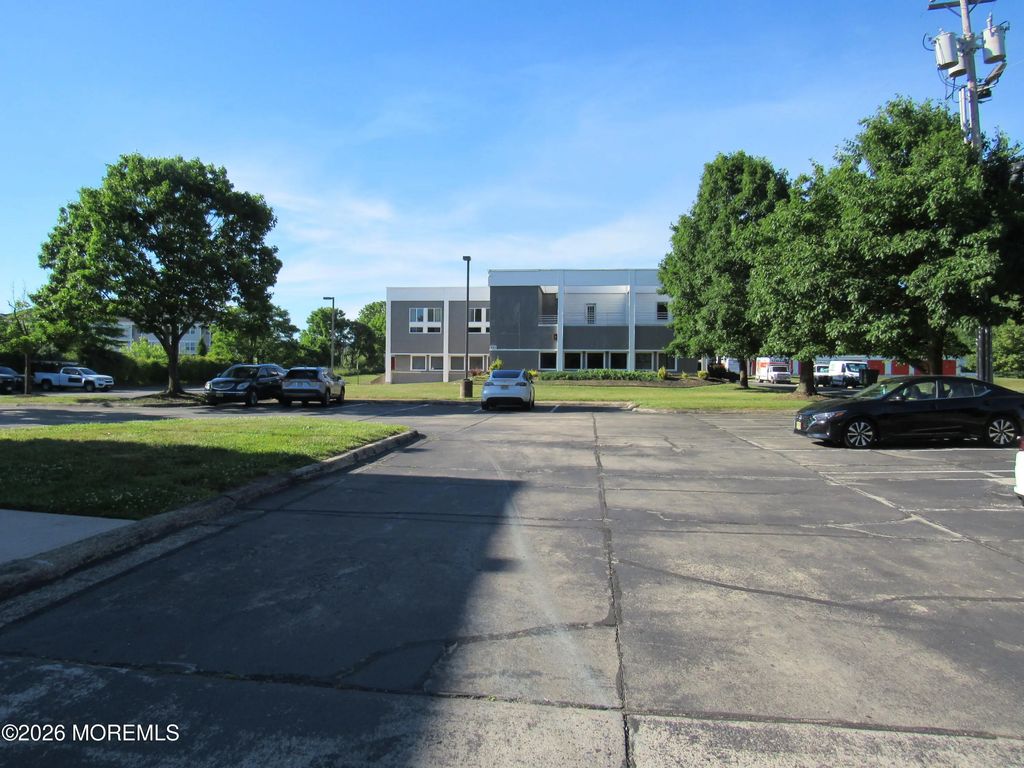 983 State Route 33 1-a, Monroe