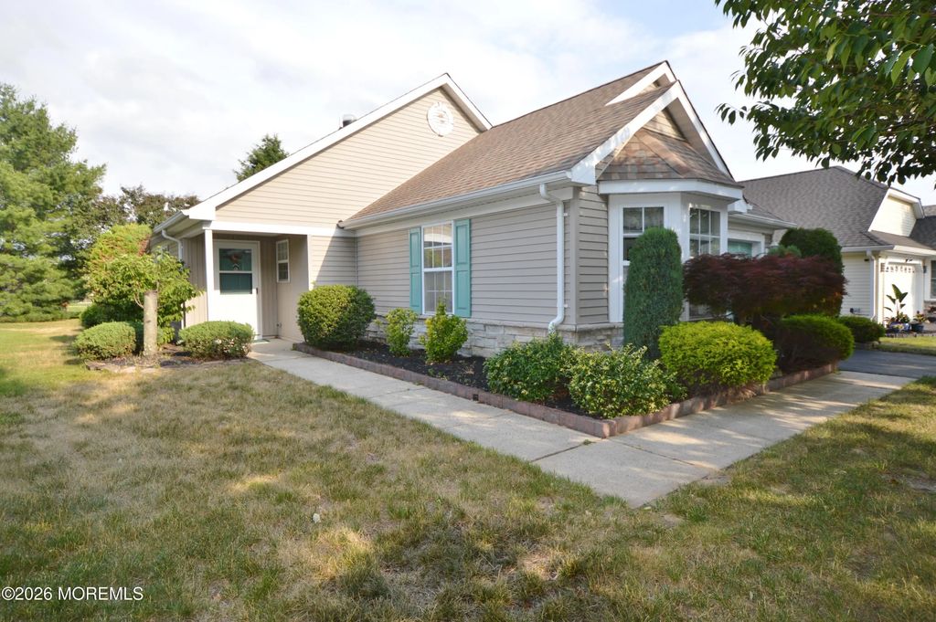 3303 Springer Lane, Toms River
