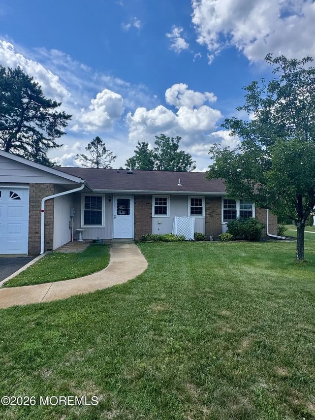 37a Cambridge Circle, Manchester