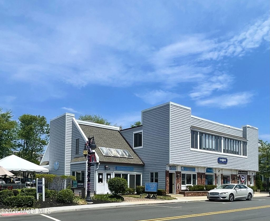 29 Beach Road 201, Monmouth Beach