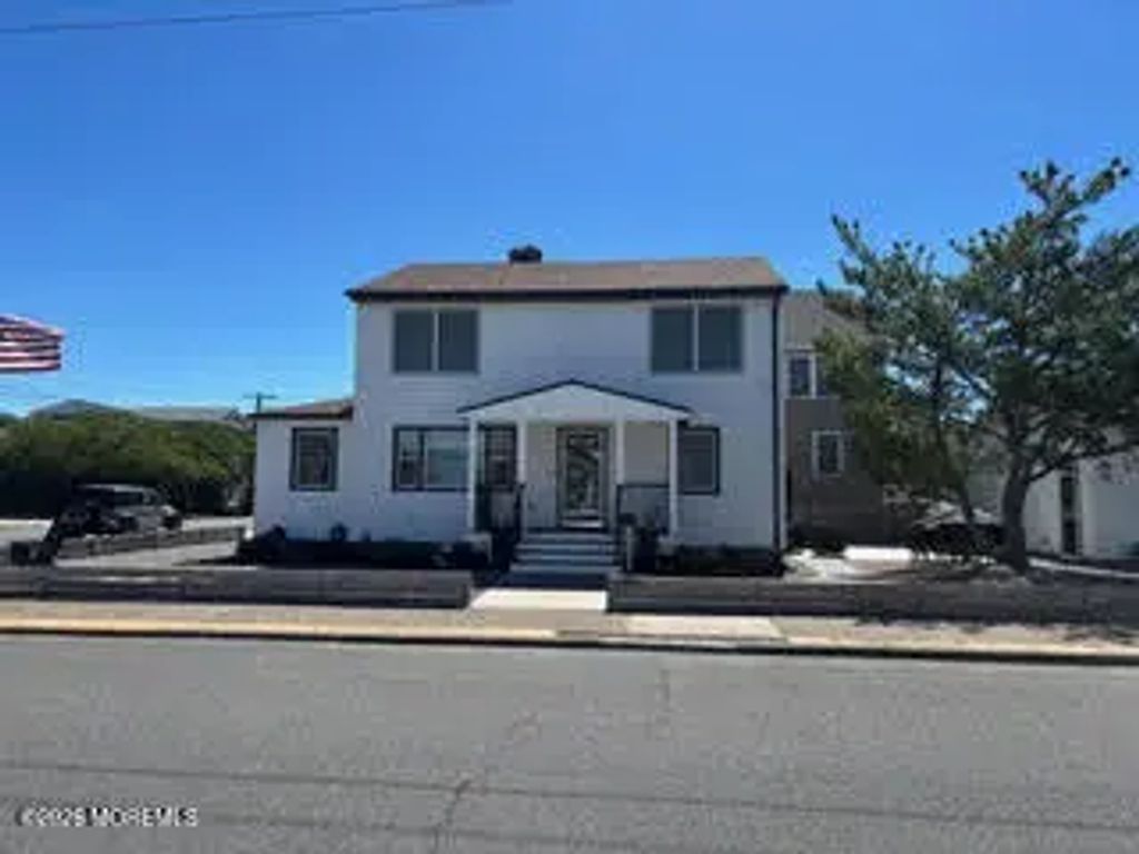 1100 Barnegat Avenue, Seaside Park